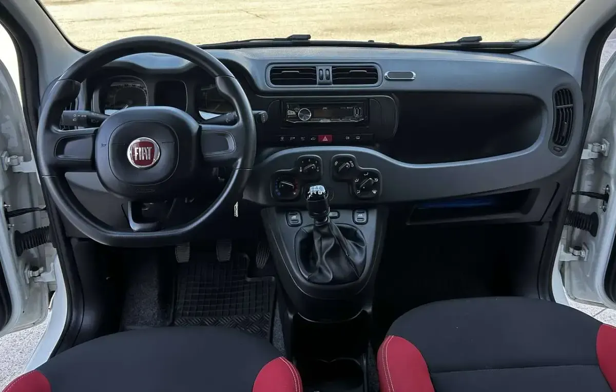 Usata Fiat Panda 69 CV (50 kW) 2018 Bianco Utilitaria
