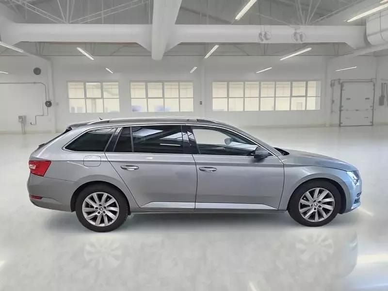Usata Skoda Superb Executive 149 CV (109 kW) 2020 Station wagon