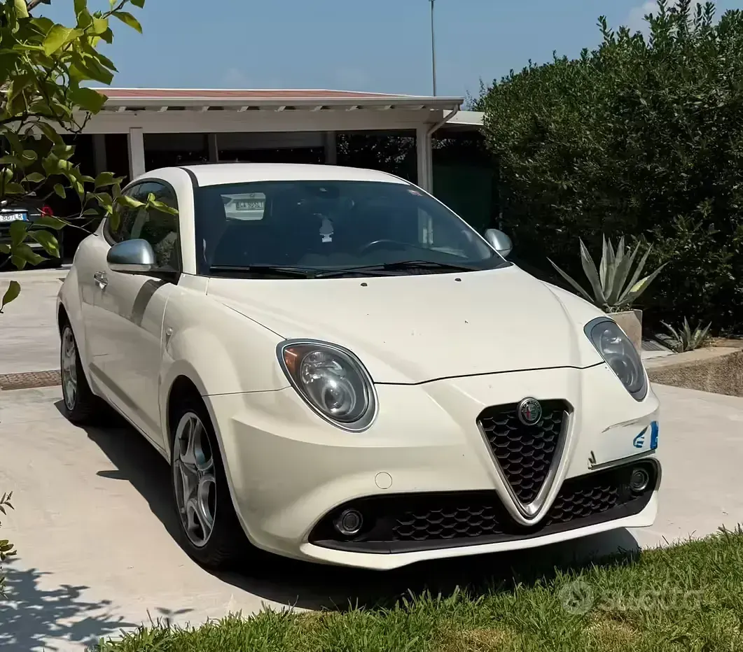 Usata Alfa Romeo MiTo 105 CV (77 kW) 2017 Bianco Utilitaria