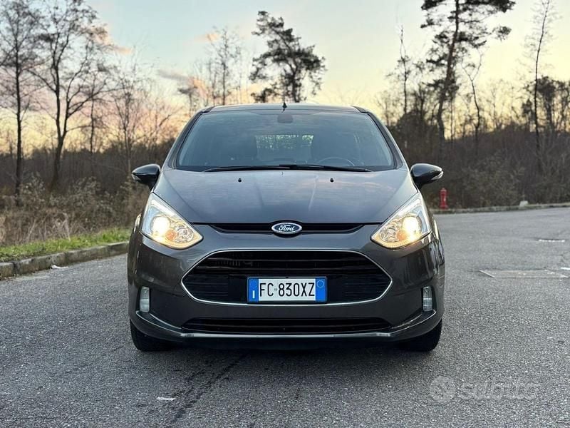 Usata Ford B-MAX Business Edition 101 CV (74 kW) 2016 Grigio Monovolume