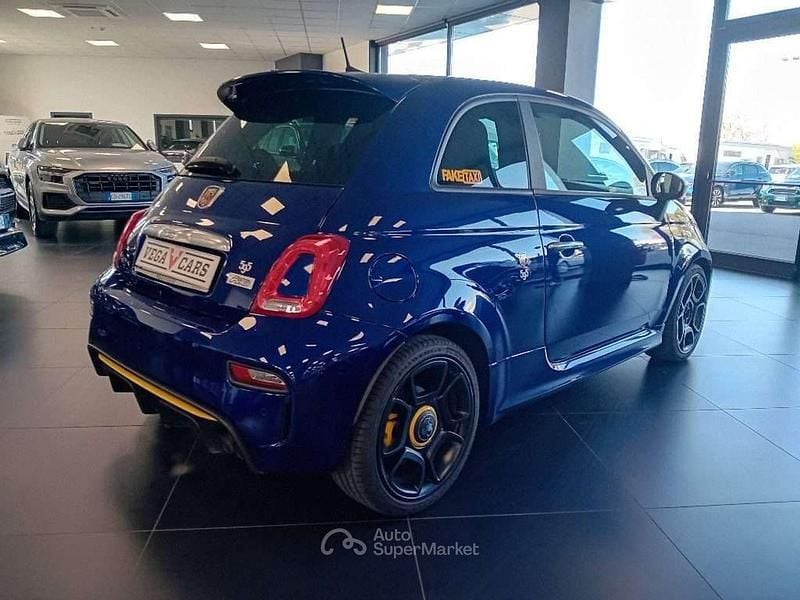 Usata Abarth 595 Pista 160 CV (117 kW) 2018 Blu Utilitaria