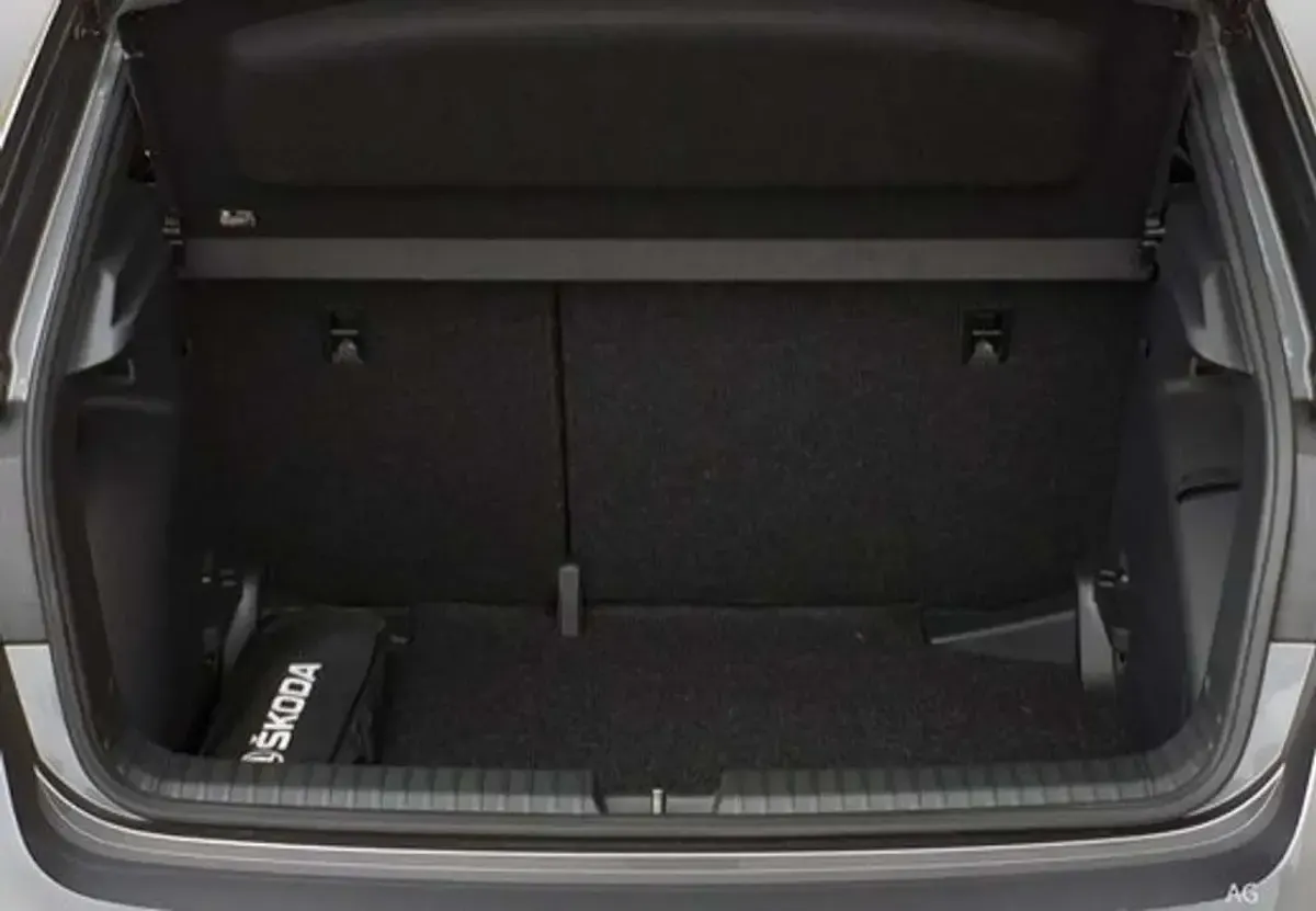 Usata Skoda Fabia Selection 80 CV (58 kW) 2024 Nero Utilitaria