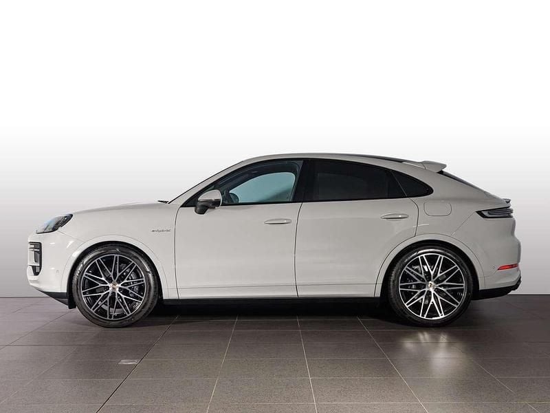 Nuova Porsche Cayenne 470 CV (345 kW) 2026 Gesso SUV