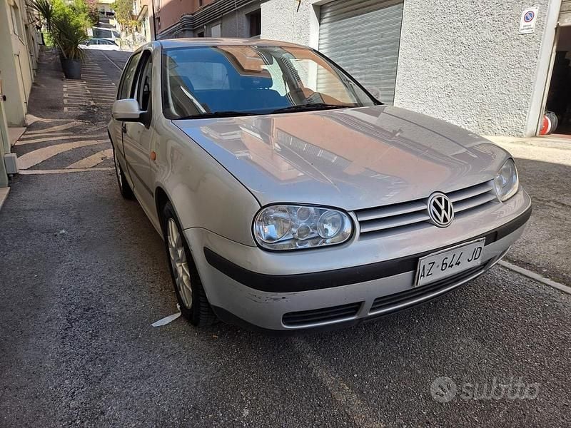 Usata VW Golf III 75 CV (55 kW) 1998 Grigio Berlina