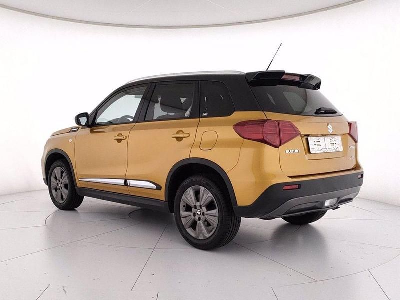 Usata Suzuki Vitara Cool 112 CV (82 kW) 2018 Giallo SUV