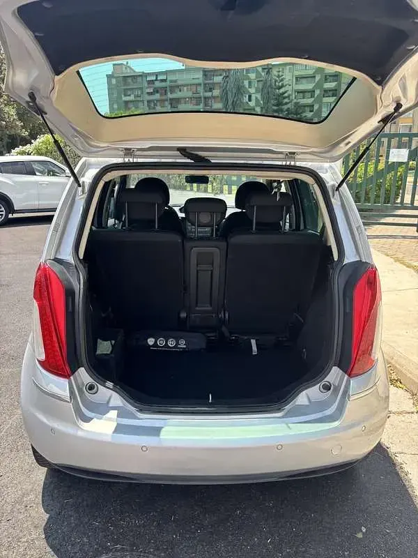 Usata Lancia Musa 69 CV (50 kW) 2012 Monovolume