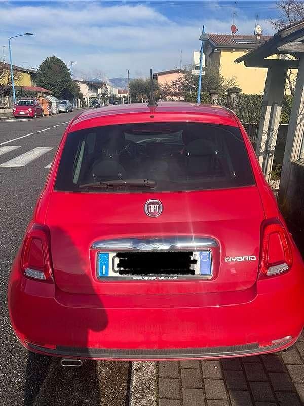 Usata Fiat 500 Dolcevita 69 CV (50 kW) 2023 Rosso Utilitaria
