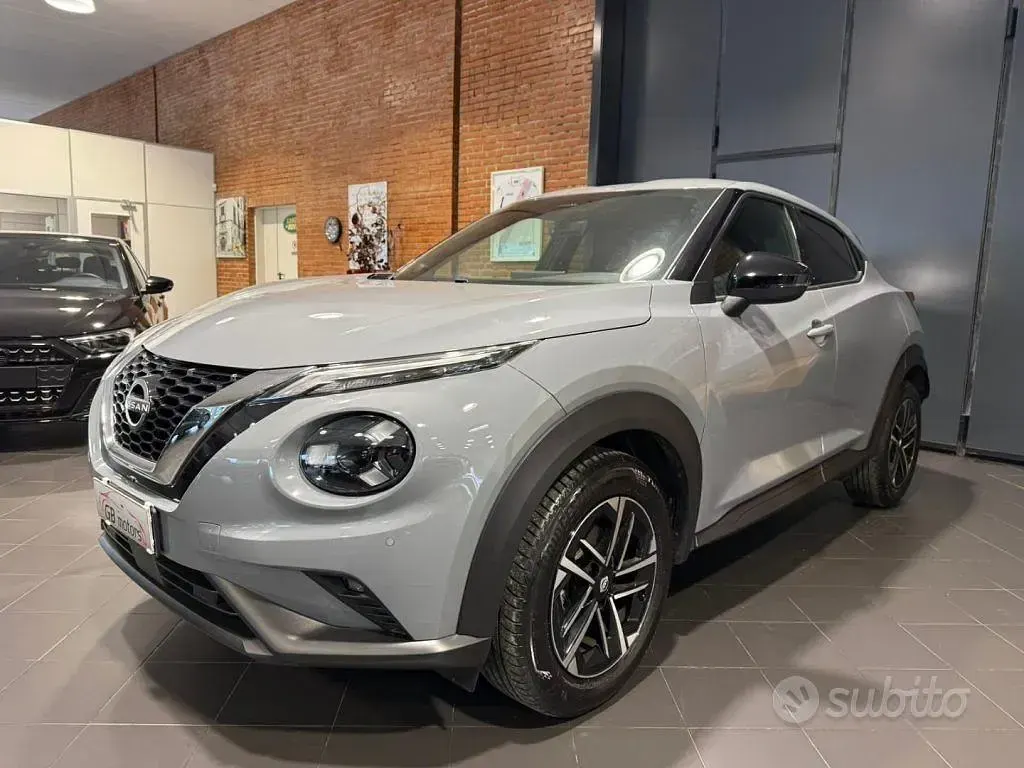 Usata Nissan Juke N-Connecta 114 CV (83 kW) 2025 Grigio SUV