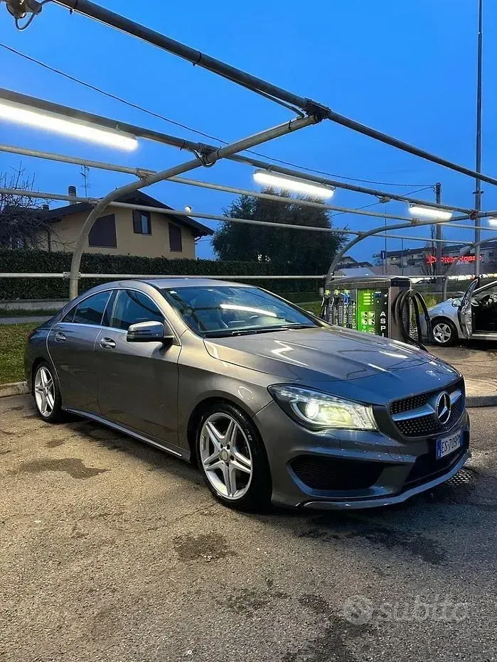 Usata Mercedes CLA180 122 CV (89 kW) 2013 Grigio Berlina