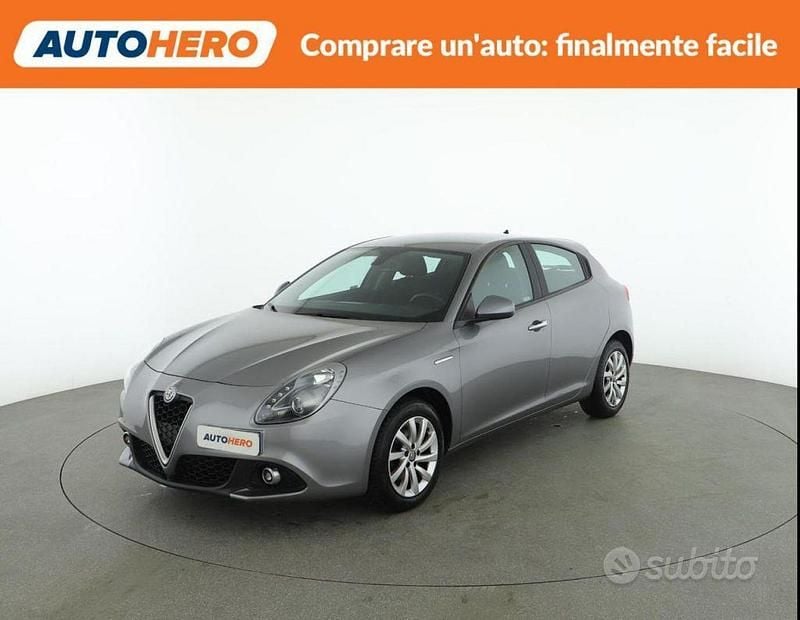 Usata Alfa Romeo Giulietta 120 CV (88 kW) 2018 Grigio Utilitaria