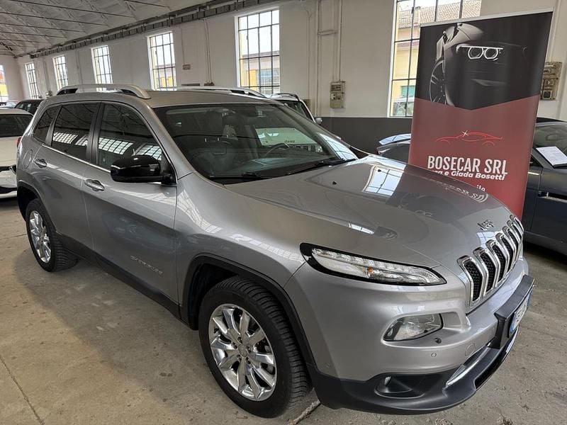 Usata Jeep Cherokee Limited 200 CV (147 kW) 2016 Grigio SUV