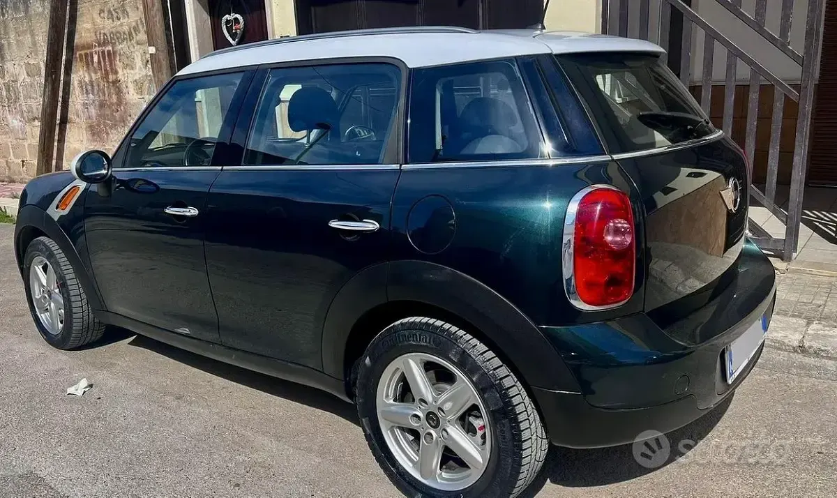 Usata Mini Cooper D Countryman 122 CV (89 kW) 2012 Verde SUV