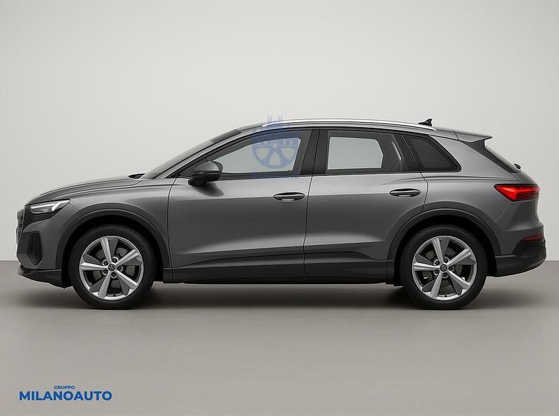 Usata Audi Q4 e-tron Ambiente 210 kW (286 CV) 2025 Grigio SUV