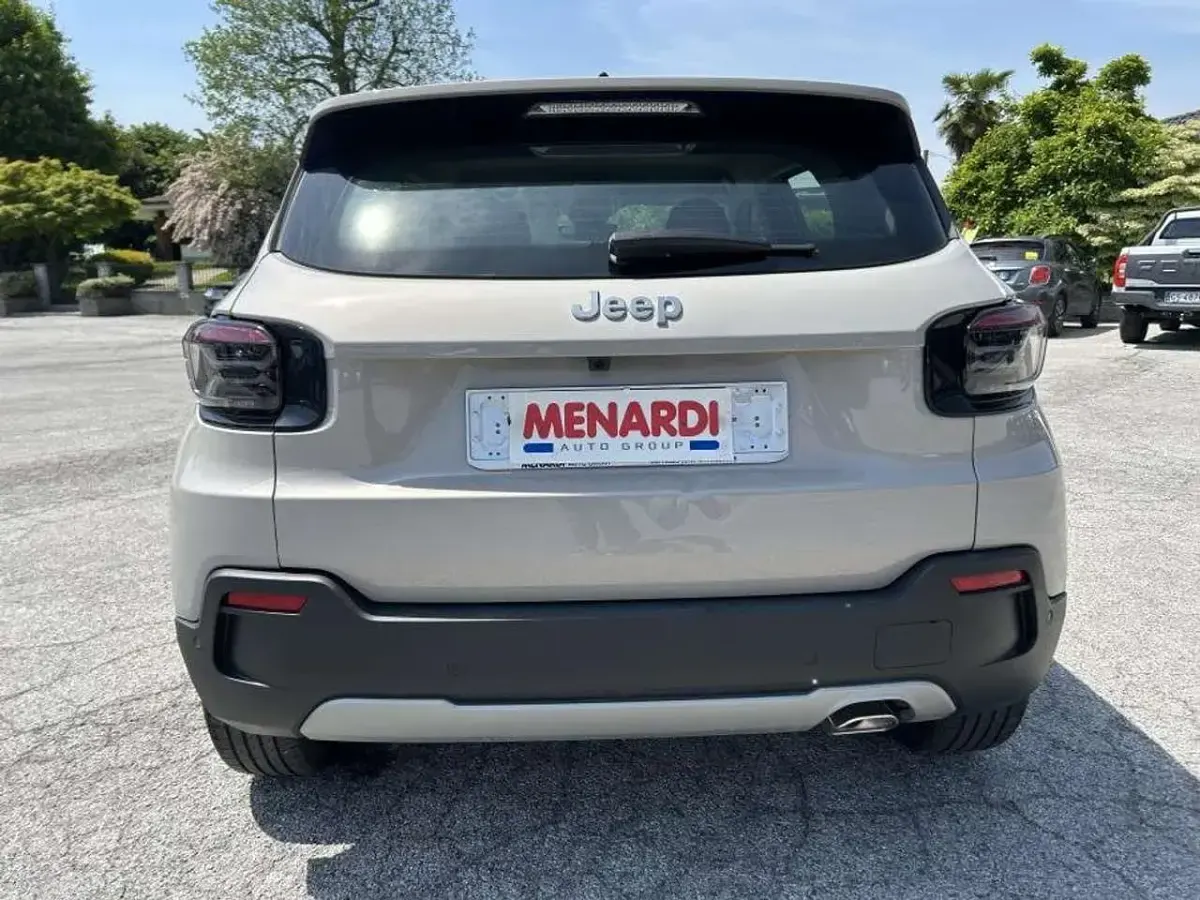 Usata Jeep Avenger Altitude 101 CV (74 kW) 2025 Grigio SUV