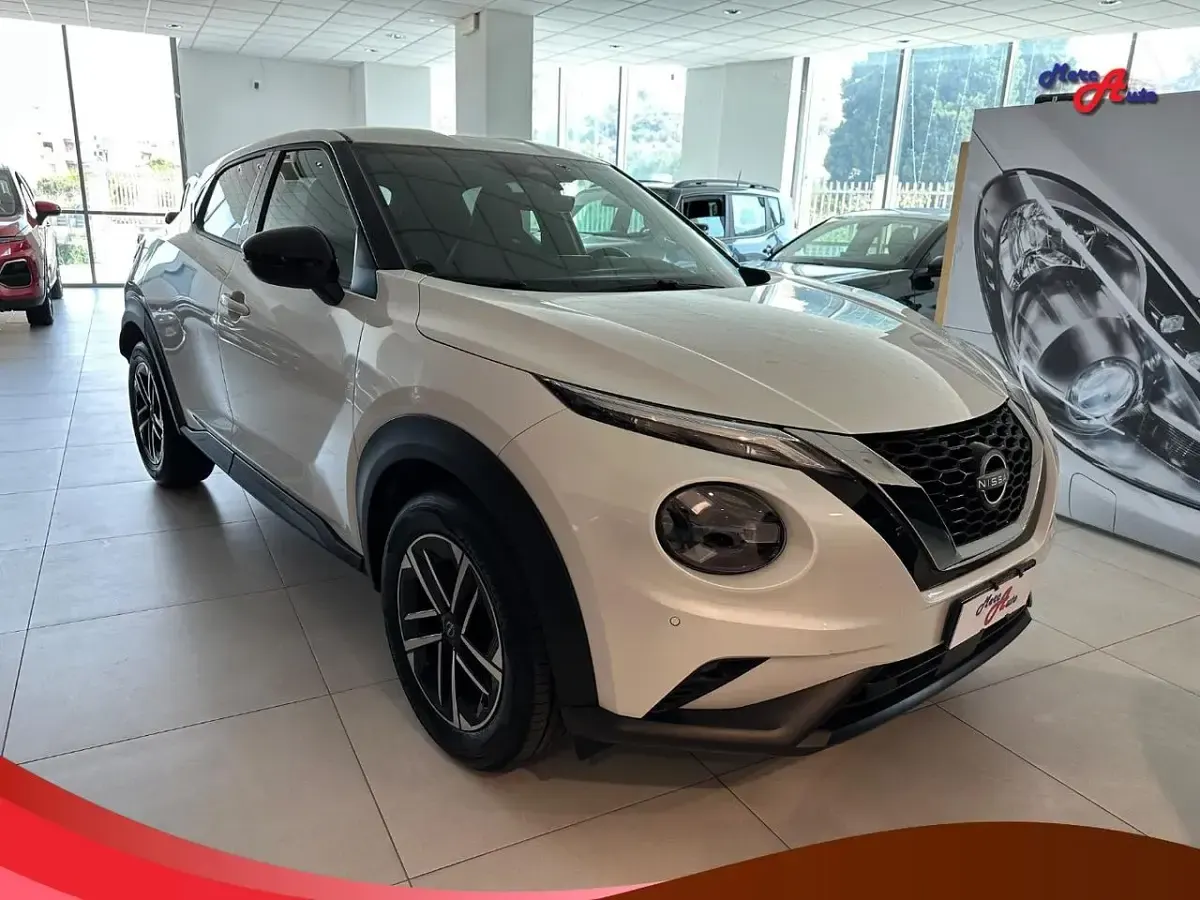 Usata Nissan Juke N-Connecta 114 CV (83 kW) 2025 Bianco SUV