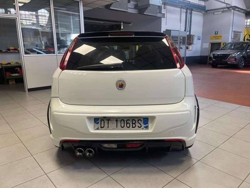 Usata Abarth Grande Punto 155 CV (114 kW) 2008 Bianco Utilitaria