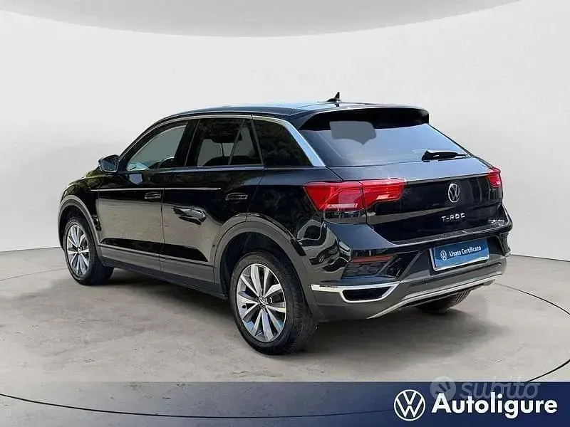 Usata VW T-Roc Style 150 CV (110 kW) 2022 Nero SUV
