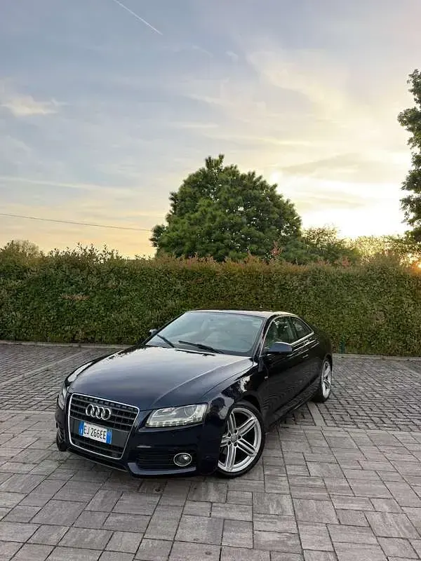 Usata Audi A5 S-Line 160 CV (117 kW) 2011 Coupé