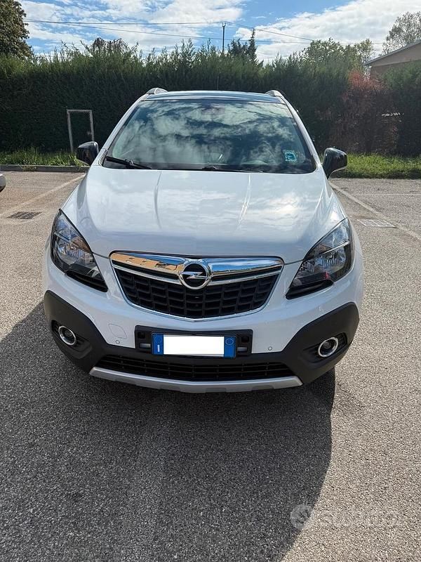 Bianco Usata 2016 Opel Mokka SUV | 9200 € (Buon prezzo) - Immagine 1/4