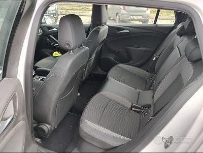 Usata Opel Astra Business 122 CV (89 kW) 2019 Other Station wagon