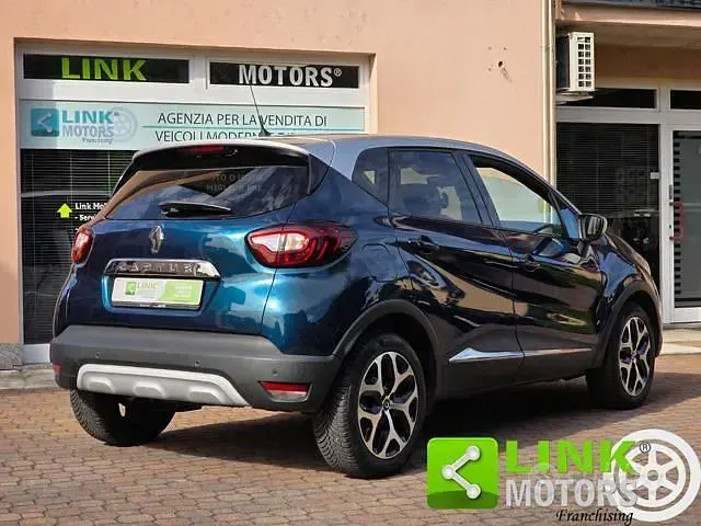 Usata Renault Captur 90 CV (66 kW) 2019 Blu SUV