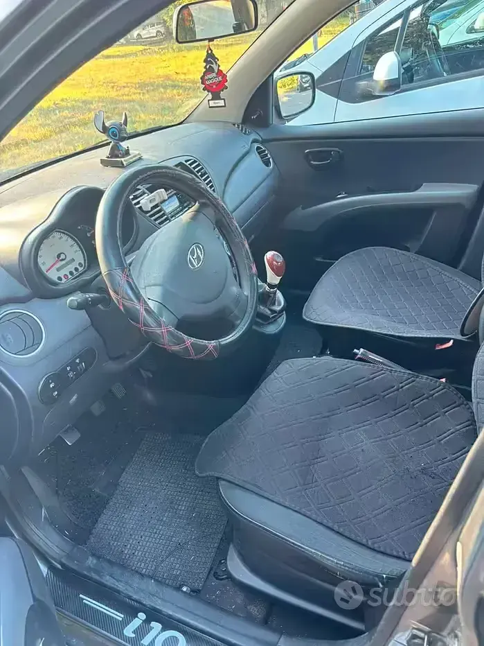 Usata Hyundai i10 66 CV (48 kW) 2009 Grigio Utilitaria