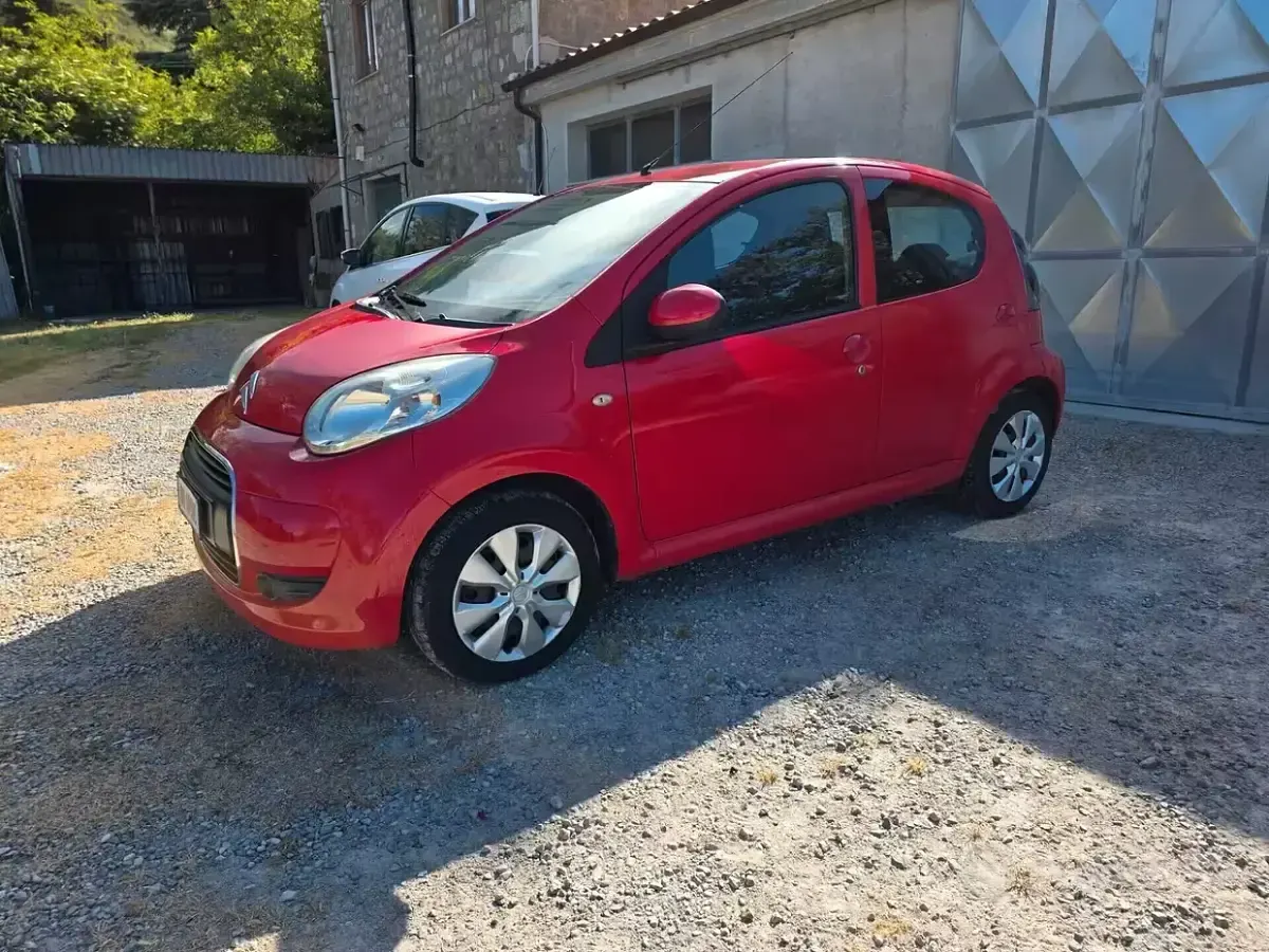 Usata Citroën C1 Style 68 CV (50 kW) 2009 Rosso Utilitaria