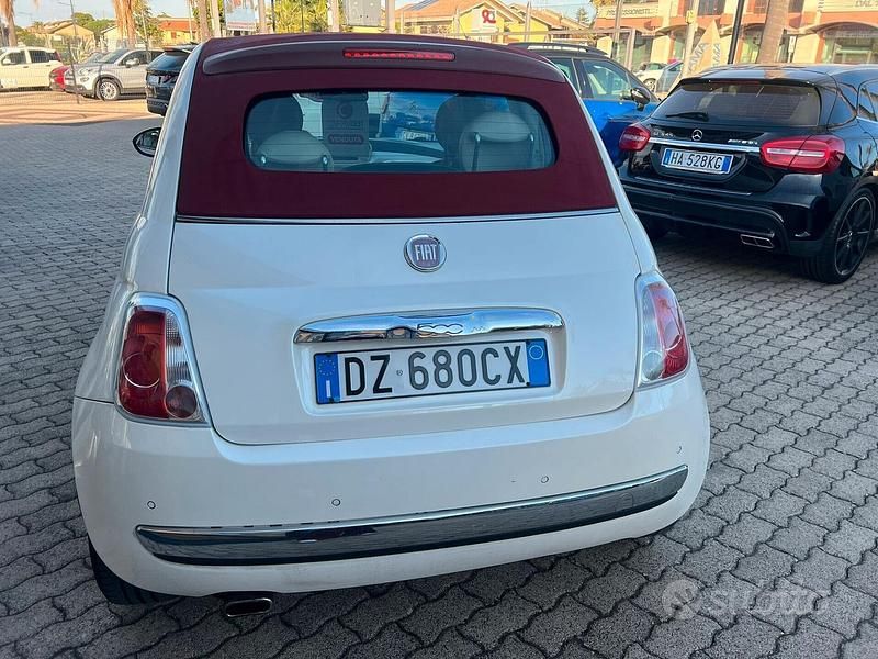 Begagnad Fiat 500C Rock 75 HK (55 kW) 2009 Vit Cab