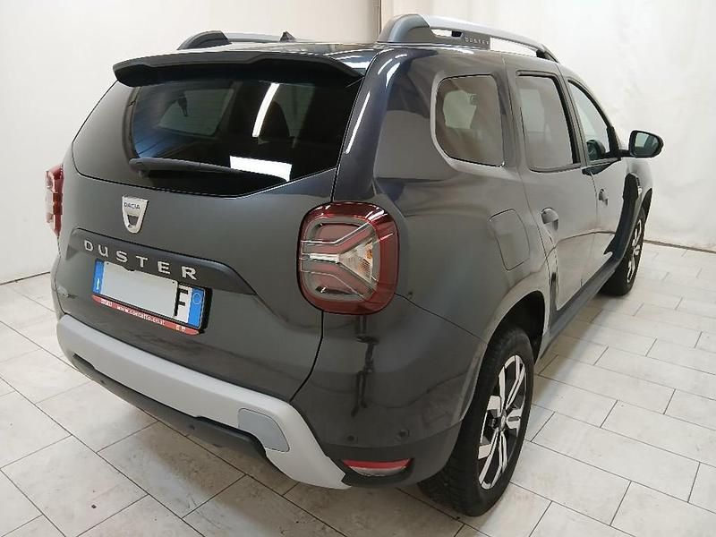 Usata Dacia Duster Prestige 101 CV (74 kW) 2022 Grigio SUV