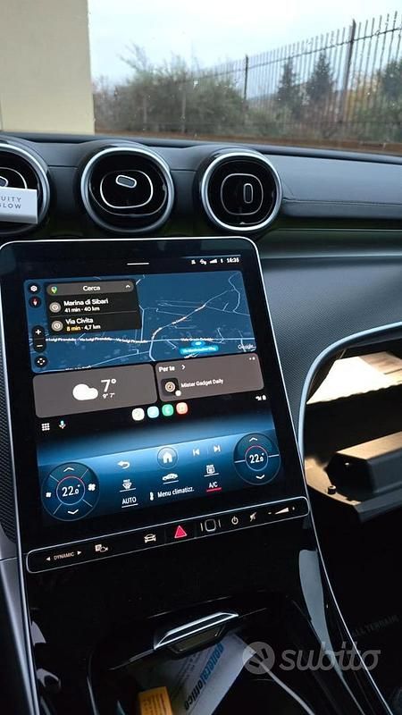 Usata Mercedes C220 194 CV (142 kW) 2023 Grigio Station wagon