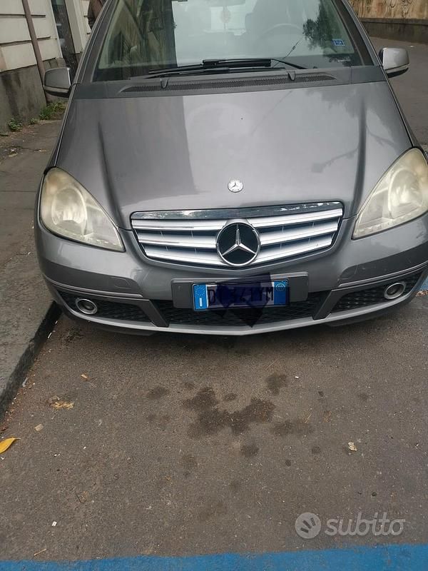 Usata Mercedes A200 2009 Grigio Berlina