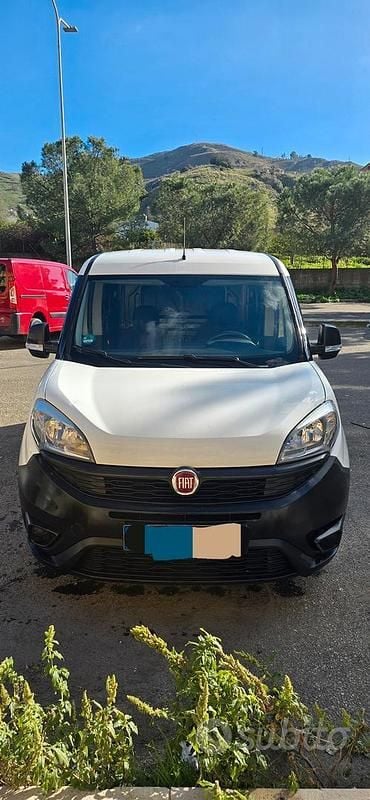Usata Fiat Doblò 90 CV (66 kW) 2015 Monovolume