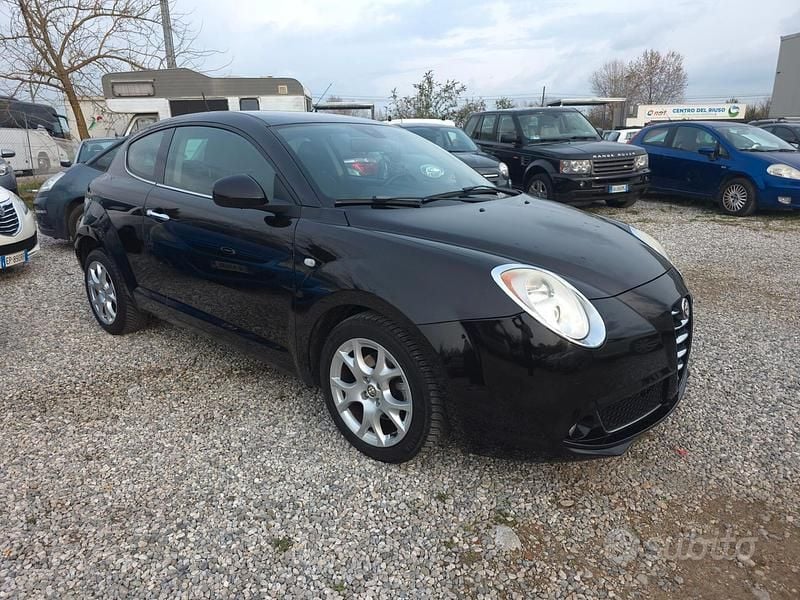 Usata Alfa Romeo MiTo Distinctive 95 CV (69 kW) 2010 Nero Utilitaria
