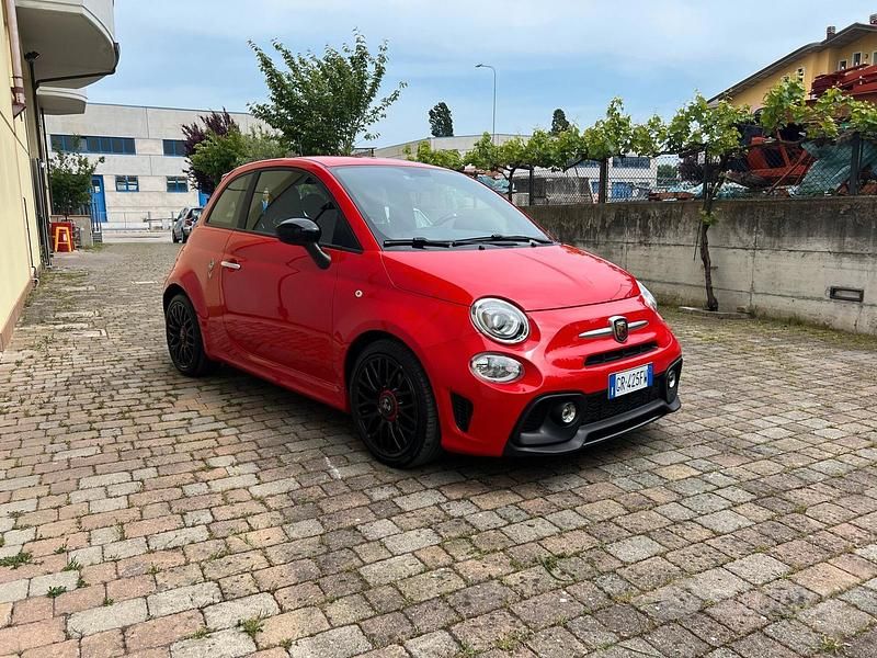Usata Abarth 595 145 CV (106 kW) 2019 Rosso Utilitaria