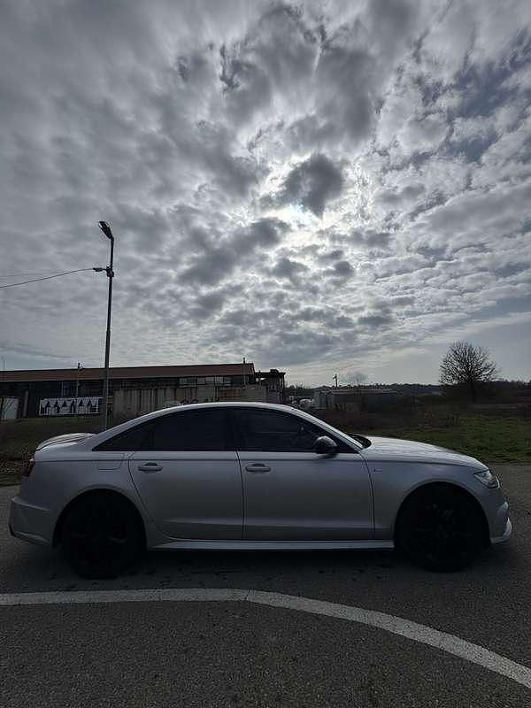 Usata Audi A6 Business 218 CV (160 kW) 2015 Argento Berlina