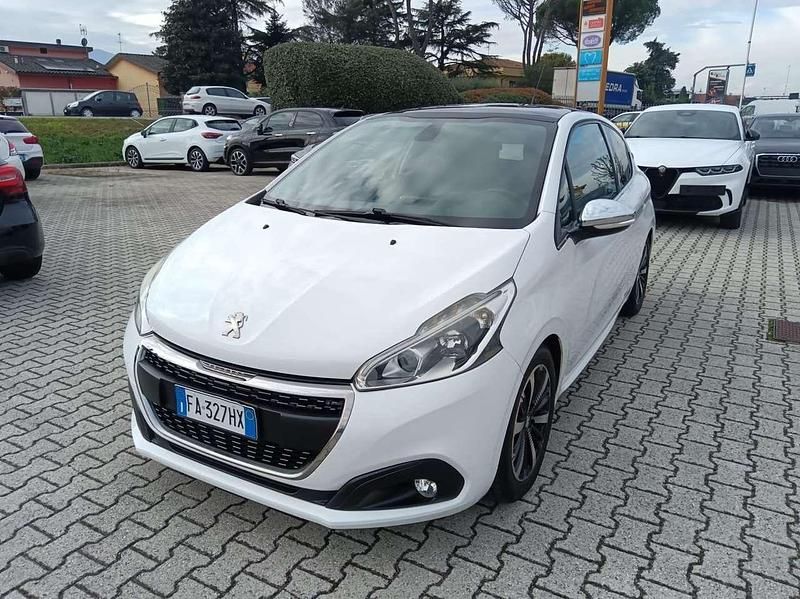 Usata Peugeot 208 Allure 82 CV (60 kW) 2015 Bianco Utilitaria