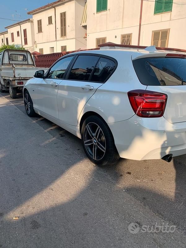 Usata BMW 118 150 CV (110 kW) 2015 Bianco Utilitaria