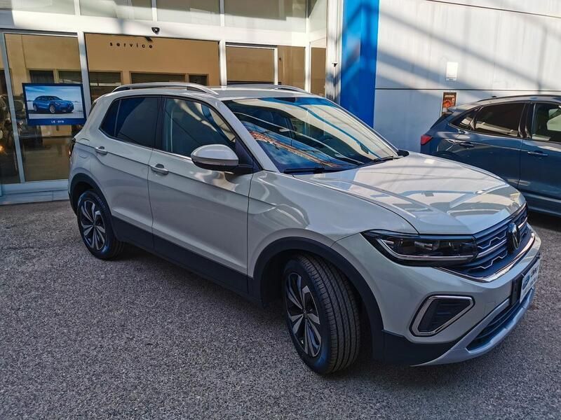 Usata VW T-Cross Style 115 CV (84 kW) 2024 Beige SUV