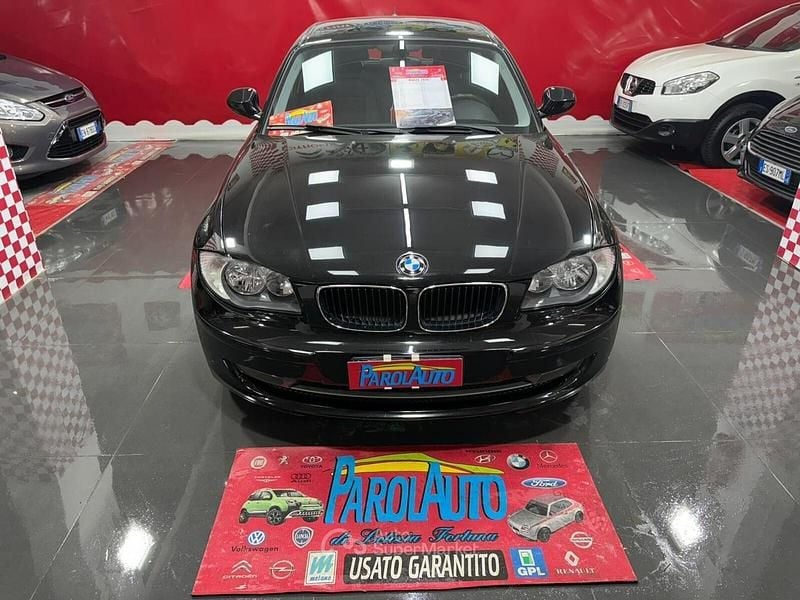 Usata BMW 116 116 CV (85 kW) 2009 Nero Utilitaria