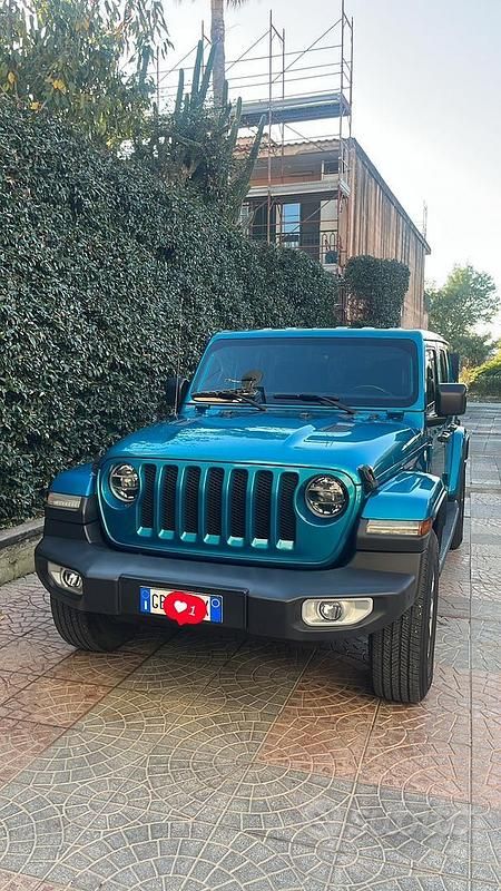 Verde Usata 2020 Jeep Wrangler SUV | 45.000 € (Ottimo prezzo) - Immagine 1/4