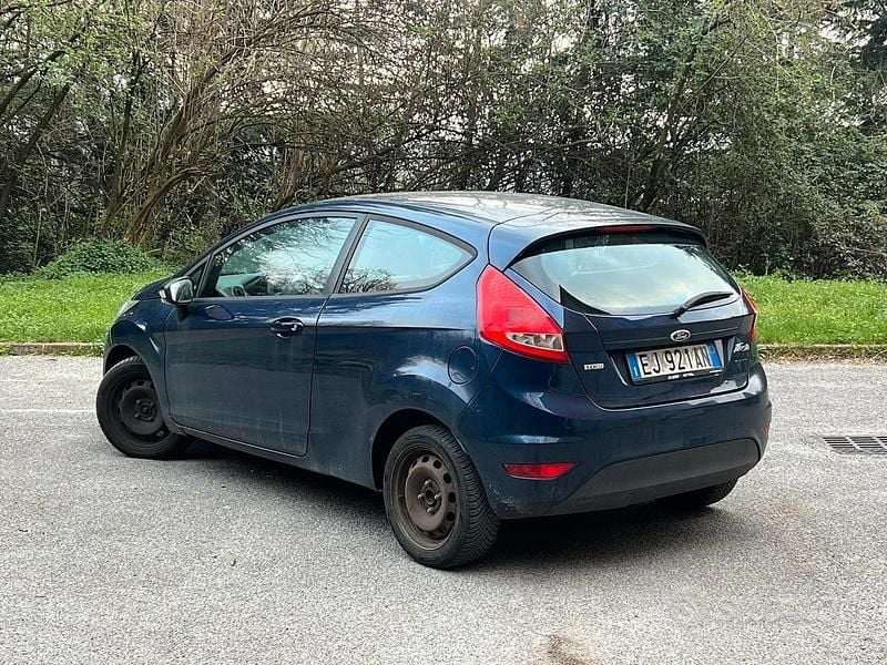 Usata Ford Fiesta Titanium 2012 Utilitaria