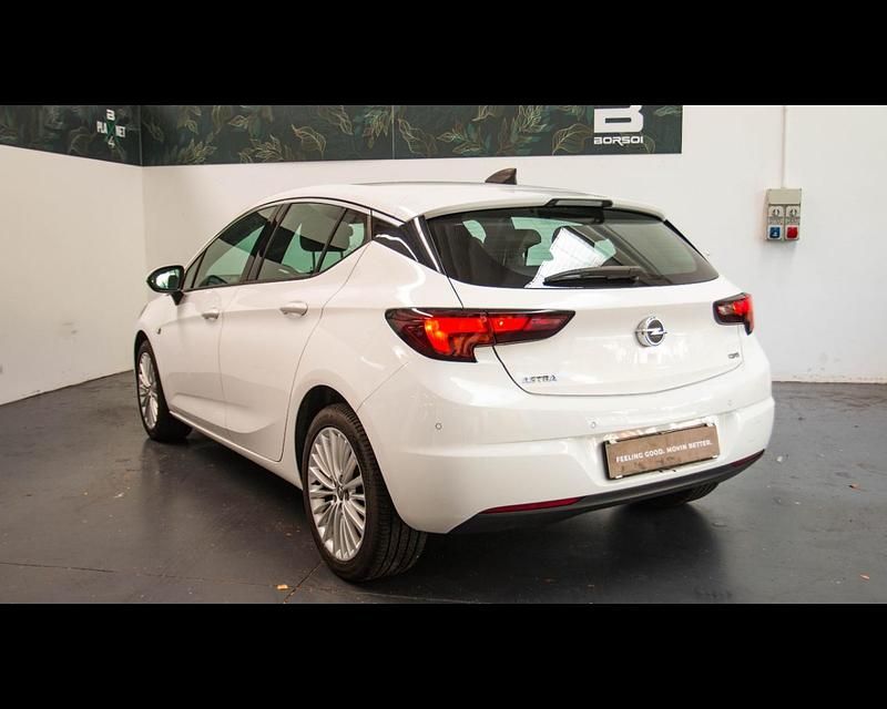 Usata Opel Astra 110 CV (80 kW) 2016 Bianco Berlina