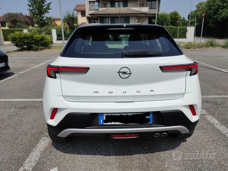 Usata Opel Mokka Elegance 131 CV (96 kW) 2024 Bianco SUV
