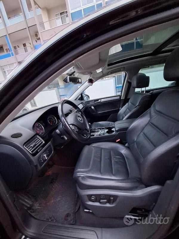 Nero Usata 2014 VW Touareg Elegance SUV | 14.500 € (Ottimo prezzo) - Immagine 1/4