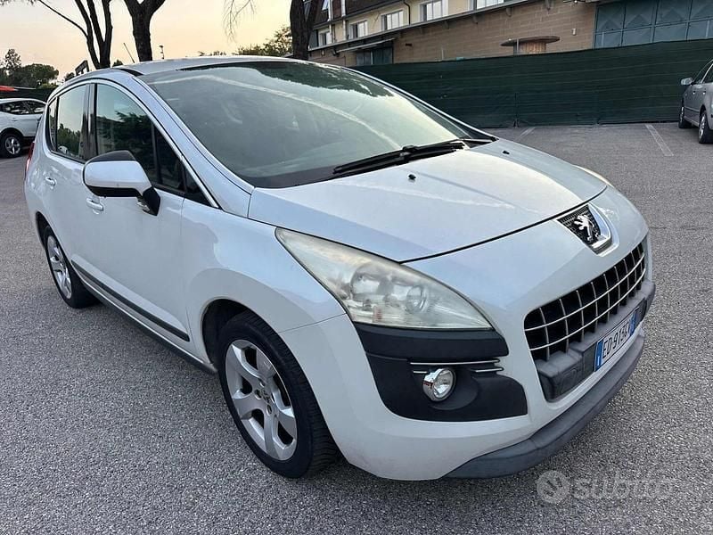 Usata Peugeot 3008 Business-Line 110 CV (80 kW) 2010 Bianco(met.) SUV