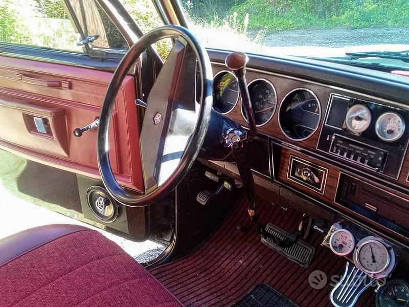 Usata Dodge Ram 1984 Marrone Pick-up