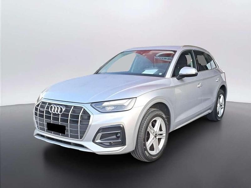 Usata Audi Q5 Advanced 204 CV (150 kW) 2021 Grigio chiaro SUV