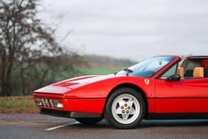 Usata Ferrari 328 270 CV (198 kW) 1989 Rosso Cabrio
