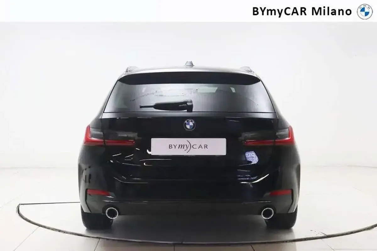 Usata BMW 318 150 CV (110 kW) 2025 Black pastello Station wagon