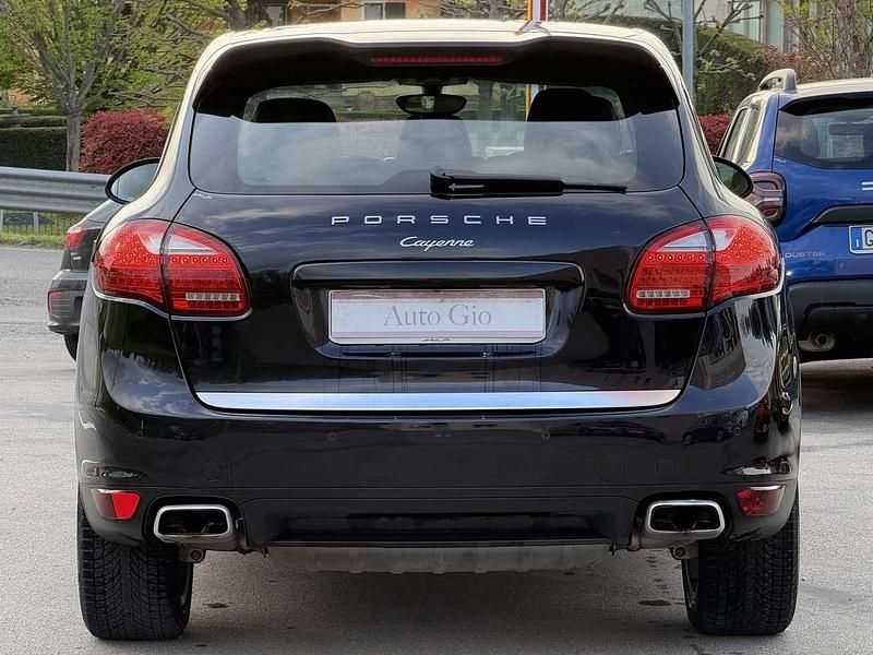 Usata Porsche Cayenne 245 CV (180 kW) 2013 Nero SUV